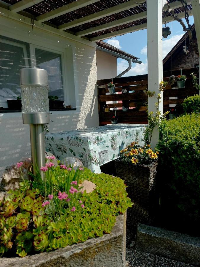 Ferienhaus Kaerntnergmiat เฟลด์เคอร์เฮน อิน แครนเทน ภายนอก รูปภาพ