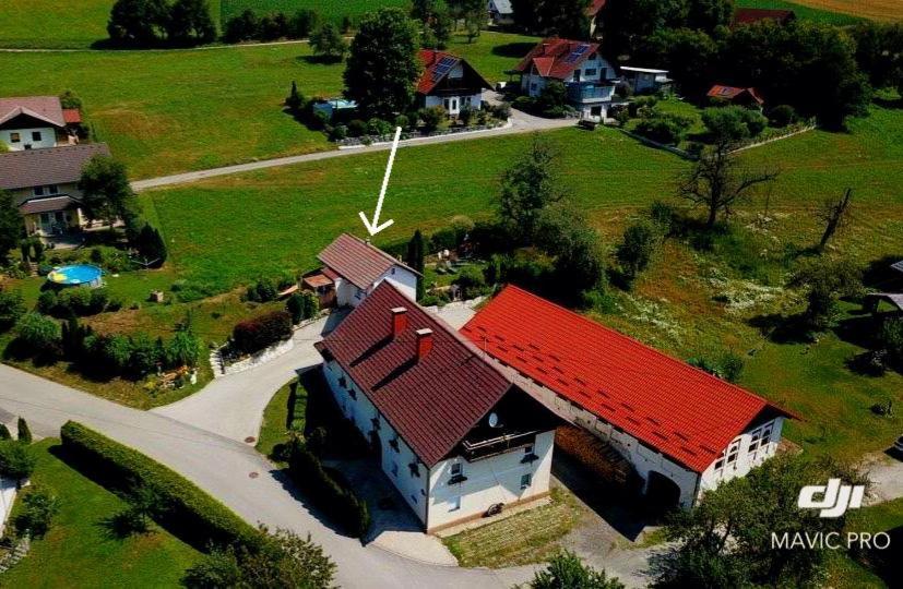 Ferienhaus Kaerntnergmiat เฟลด์เคอร์เฮน อิน แครนเทน ภายนอก รูปภาพ